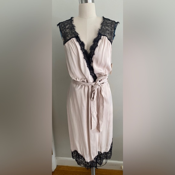 By Anthropologie Sleeveless V-Neck Lace Wrap Midi Dress size XL new nwt - Picture 6 of 6